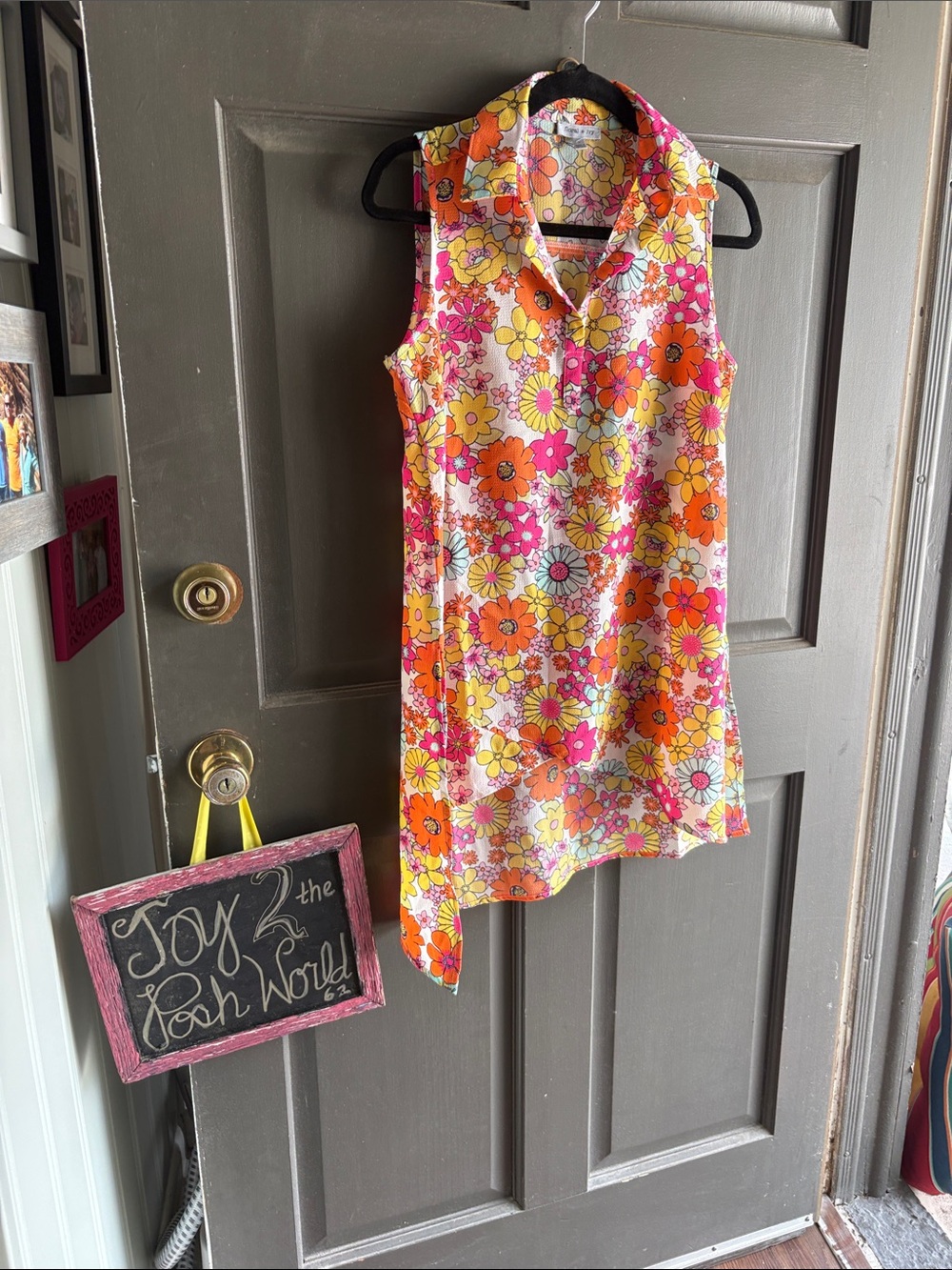 Sleeveless Floral Tunic Top in Bright Pink & Orange